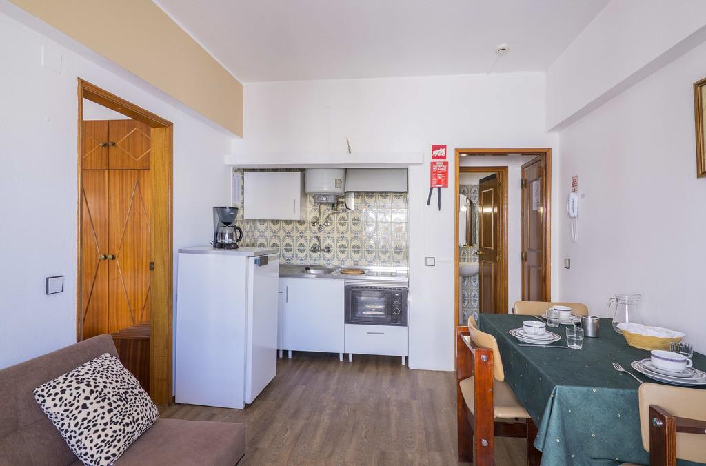 Economy One-Bedroom Apartment,938526754:JPEG