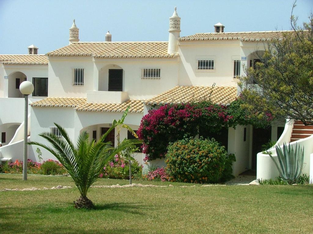 Apartamento com 1 Quarto